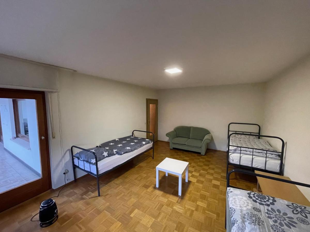 Bonn-Beuel Zentrale Ferienwohnung Mit Parkplaetzen 외부 사진